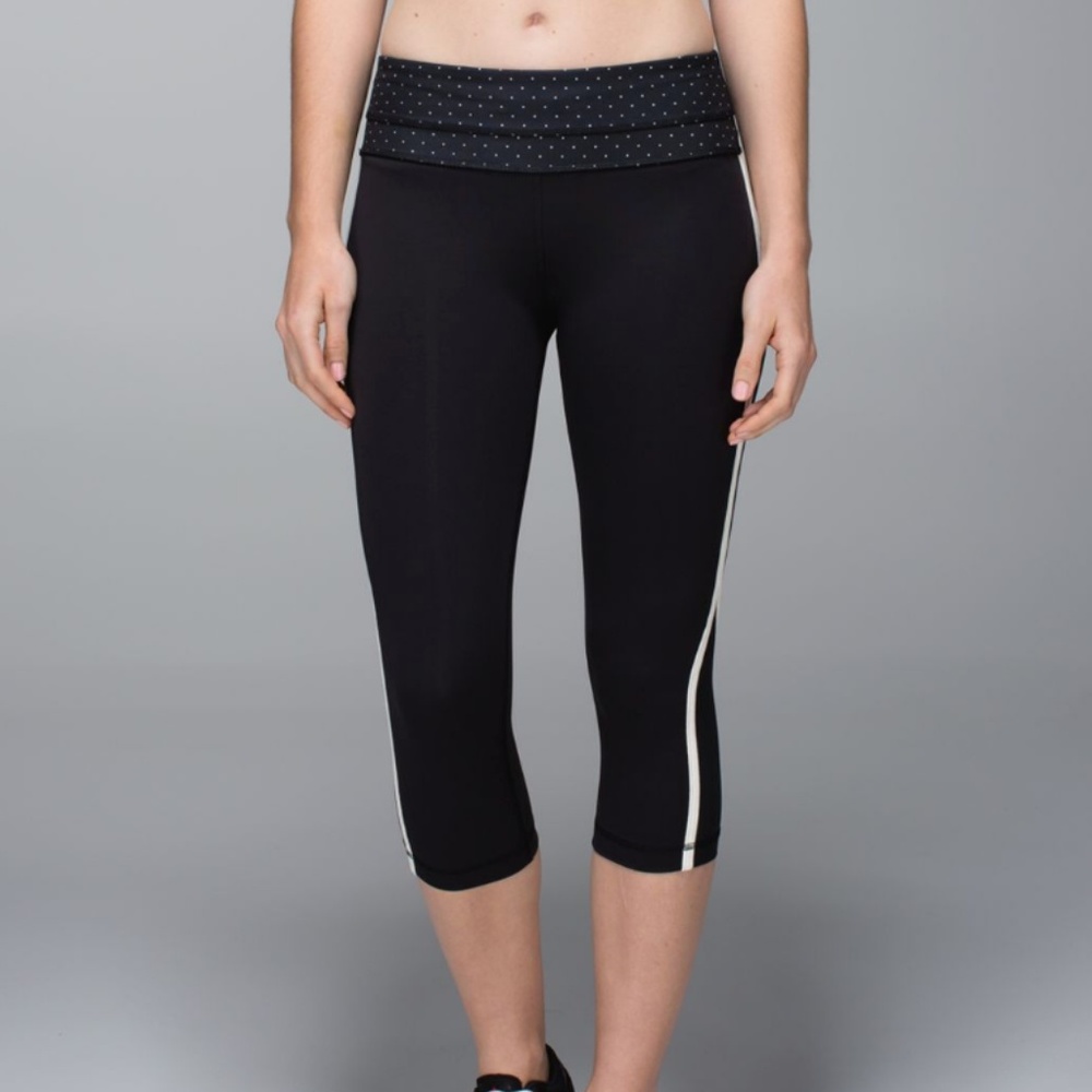 lululemon athletica | Up The Pace Crop Black